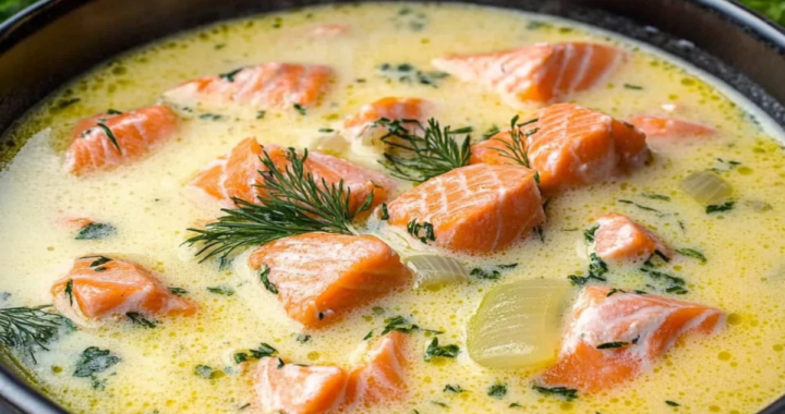 Creamy Finnish Salmon Soup – A Comforting and Healthy Delight! (1)