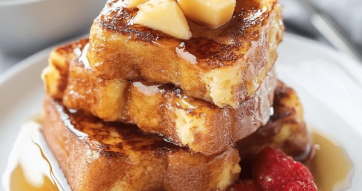 Heavenly Hawaiian Roll French Toast Recipe for Perfect Mornings (1)