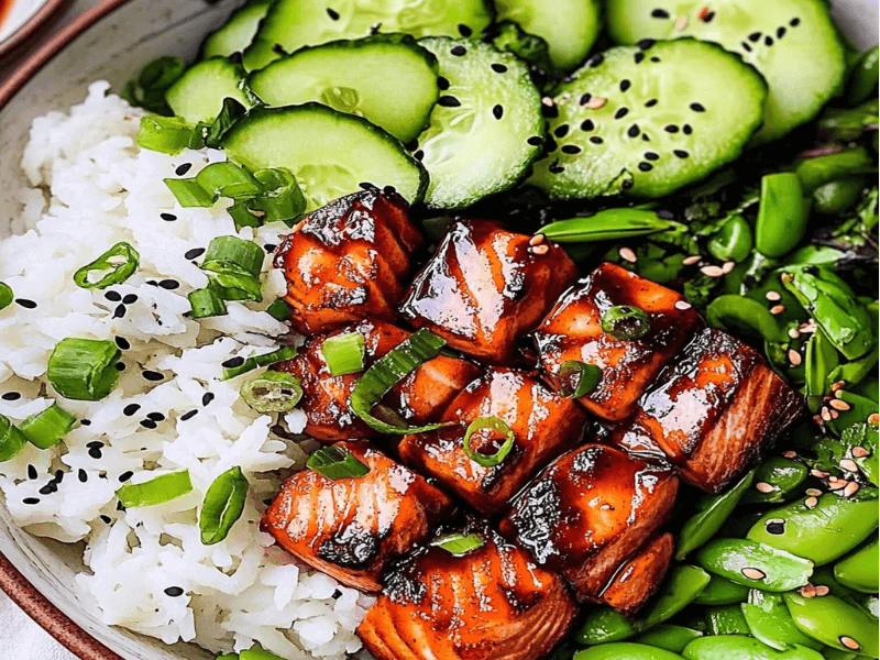 Honey Sriracha Salmon Bowls