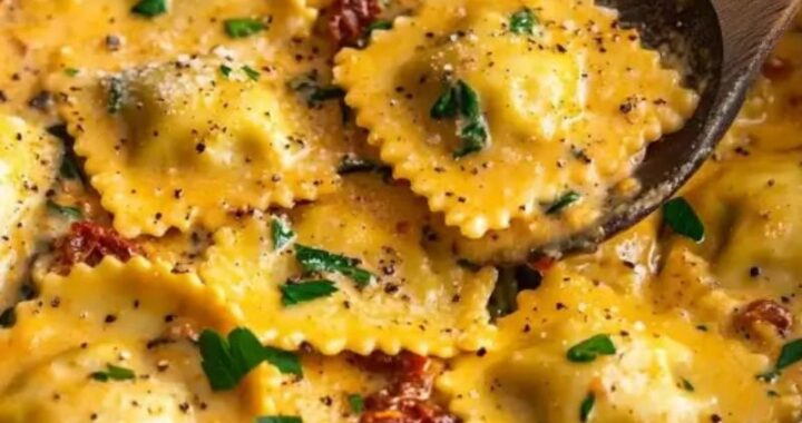 Best Creamy Tuscan Ravioli Recipe – A Restaurant-Quality Meal at Home! (3)