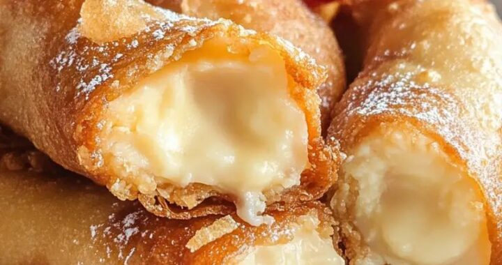 Easy Cheesecake Egg Rolls Recipe – A Sweet & Crunchy Treat! (3)