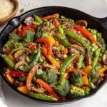 Quick Vegetable Stir Fry Recipe – A Flavorful Vegan Delight! (5)