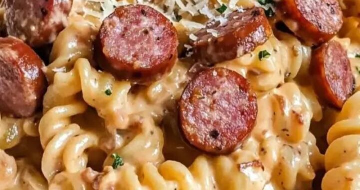 Smoked Sausage Pasta – Easy & Flavorful One-Pan Dinner! (4)