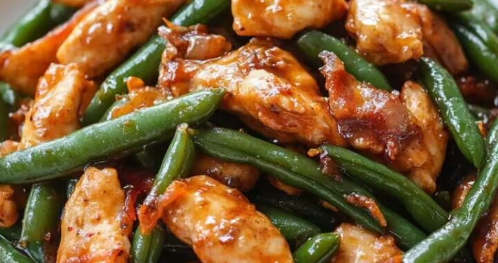 Healthy String Bean Chicken – A Light and Flavorful Stir Fry Dish (1)