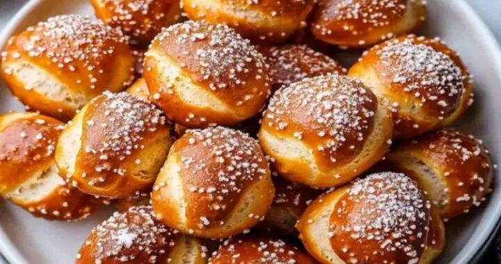 Quick & Fluffy Buttery Soft Pretzel Bites – No Baking Experience Needed (1)