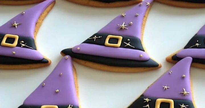 Halloween Witch Hat Cookies – Easy and Fun Treat for Spooky Parties (1)