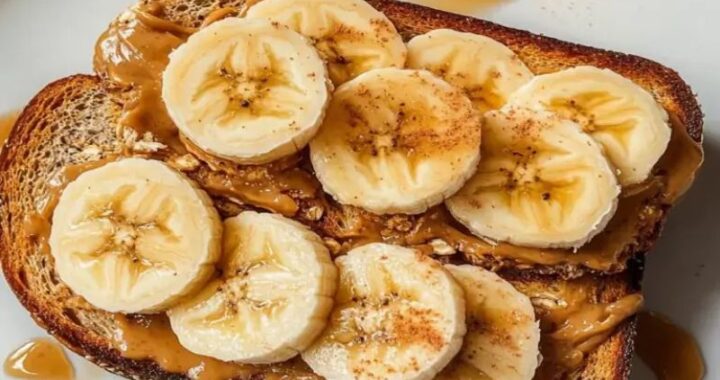 Quick & Energizing Peanut Butter Banana Toast You’ll Love (1)