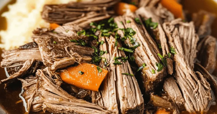 Slow Cooker Garlic Herb Pot Roast Easy and Flavorful Recipe (1)